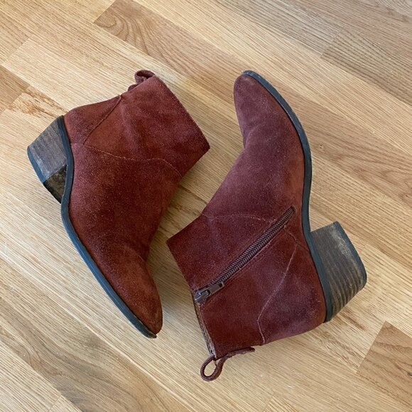 Sole Society Vixen Red Suede Western Booties - Picture 10 of 11